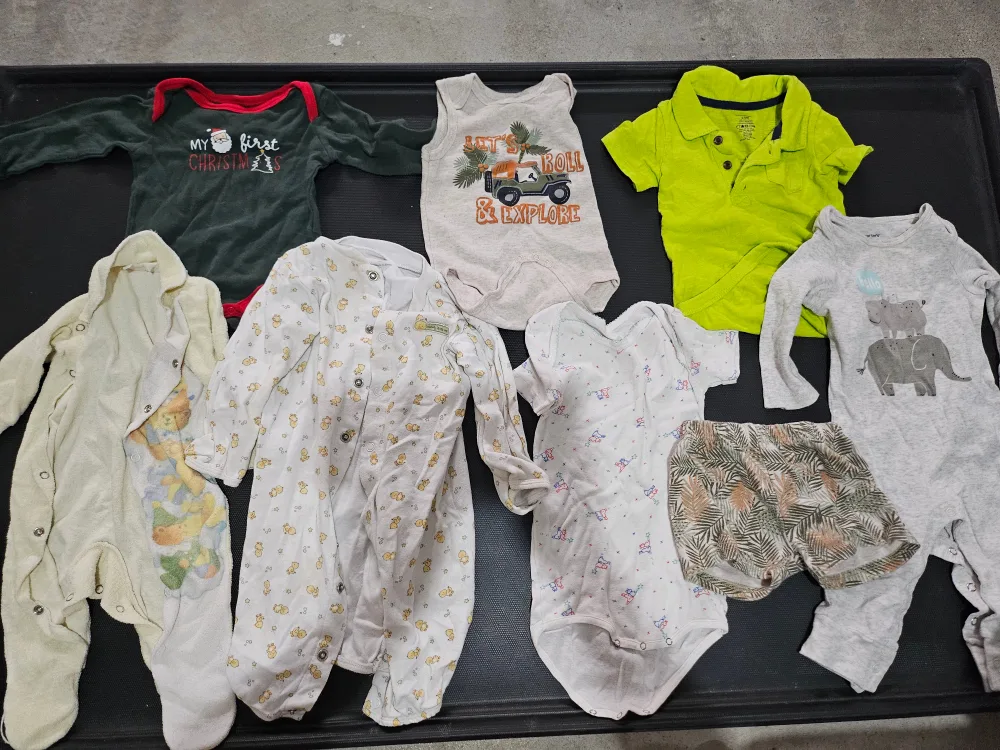 Baby Clothes Bundle - 1 yr old and under thumbnail