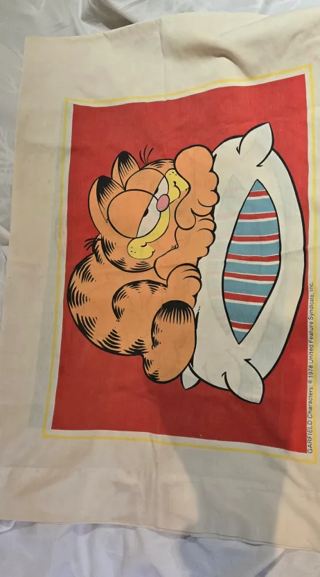 Vintage Garfield Pillowcase thumbnail