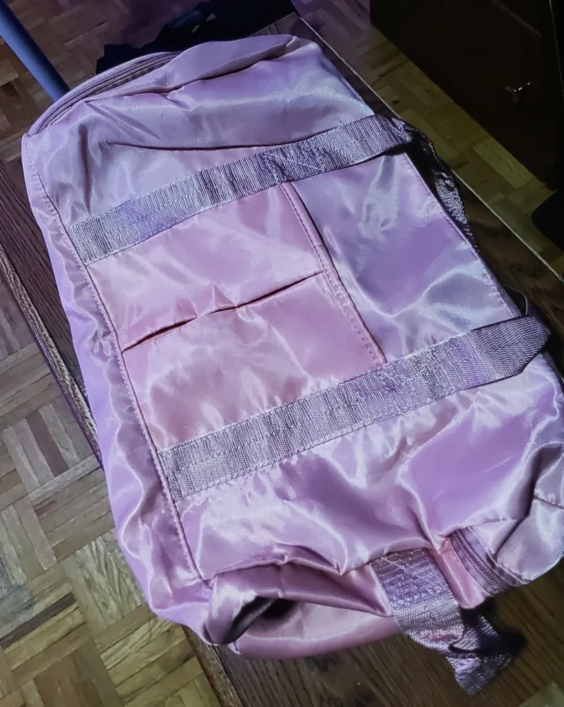 Pink Gym Bag - Lightweight & Portable image indicator(5)