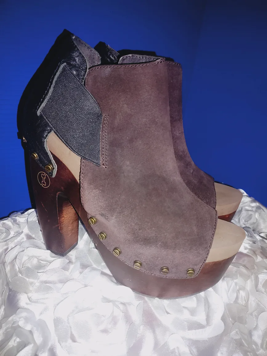 FLOGG Brand Brown Suede/Leather Peep-Toe Clogs thumbnail