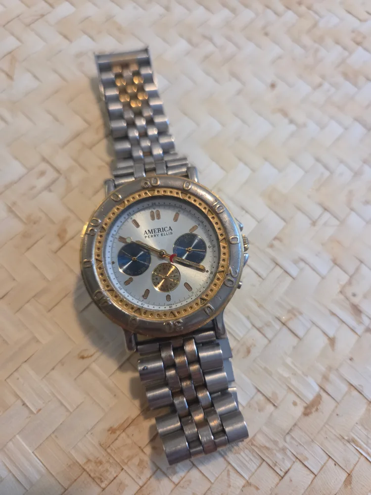 Perry Ellis America Watch thumbnail