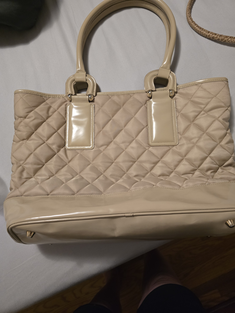 Burberry Quilted Tote Bag - photo 3