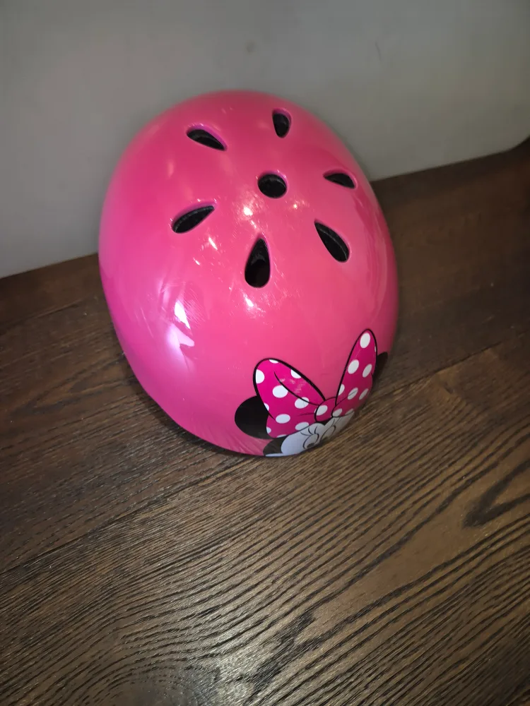 Minnie Mouse Pink Helmet thumbnail