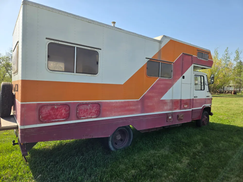 1979 Mercedes Benz D680 Motorhome image indicator(2)