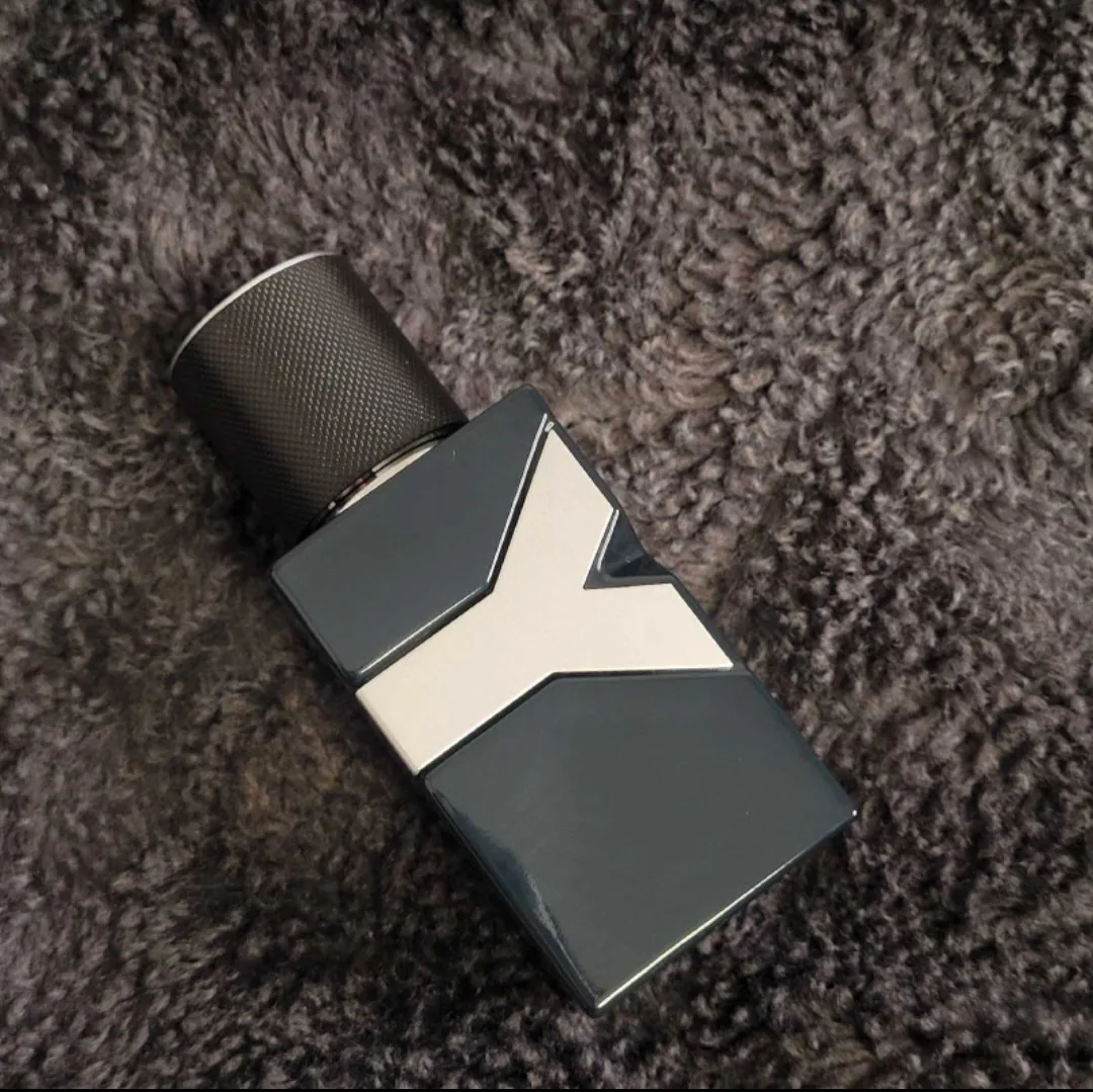 60ml Yves Saint Laurent "Y" Le Parfum Men's Fragrance image indicator(2)