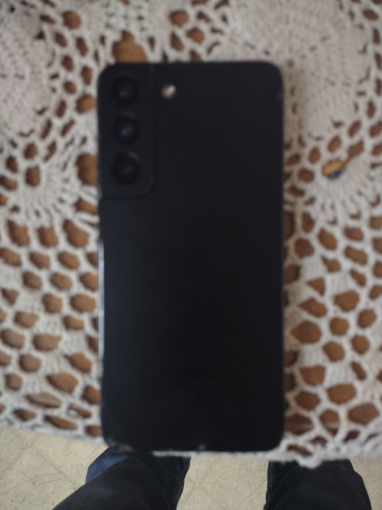 Samsung Galaxy S22 - Black - photo 2