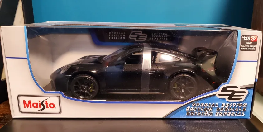 Maisto Porsche 911 GT3 (Black) - Sealed image indicator(2)