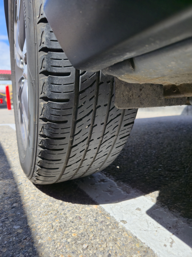 Kumho 235/60R18 103H Cruiser Premium Tires (last price) - photo 2