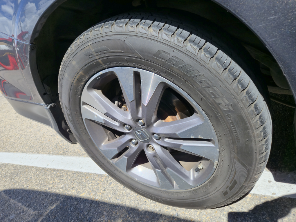 Kumho 235/60R18 103H Cruiser Premium Tires (last price) - photo 4