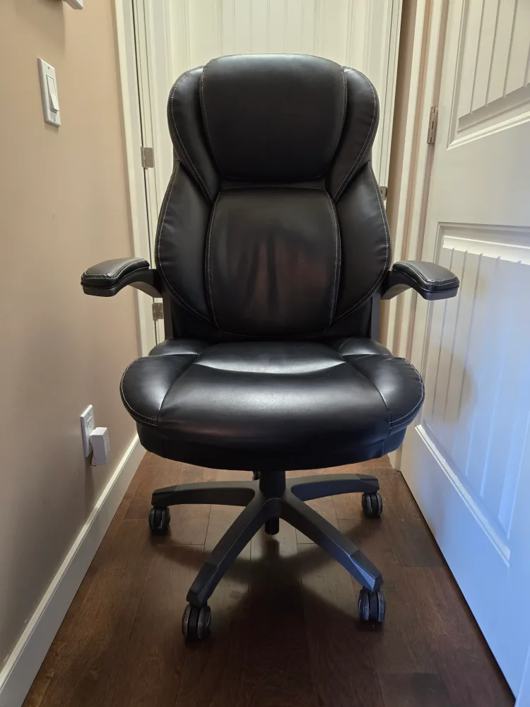 La-Z-Boy Black Executive Office Chair thumbnail