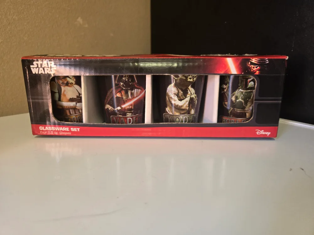 STAR WARS Shot Glass Box thumbnail