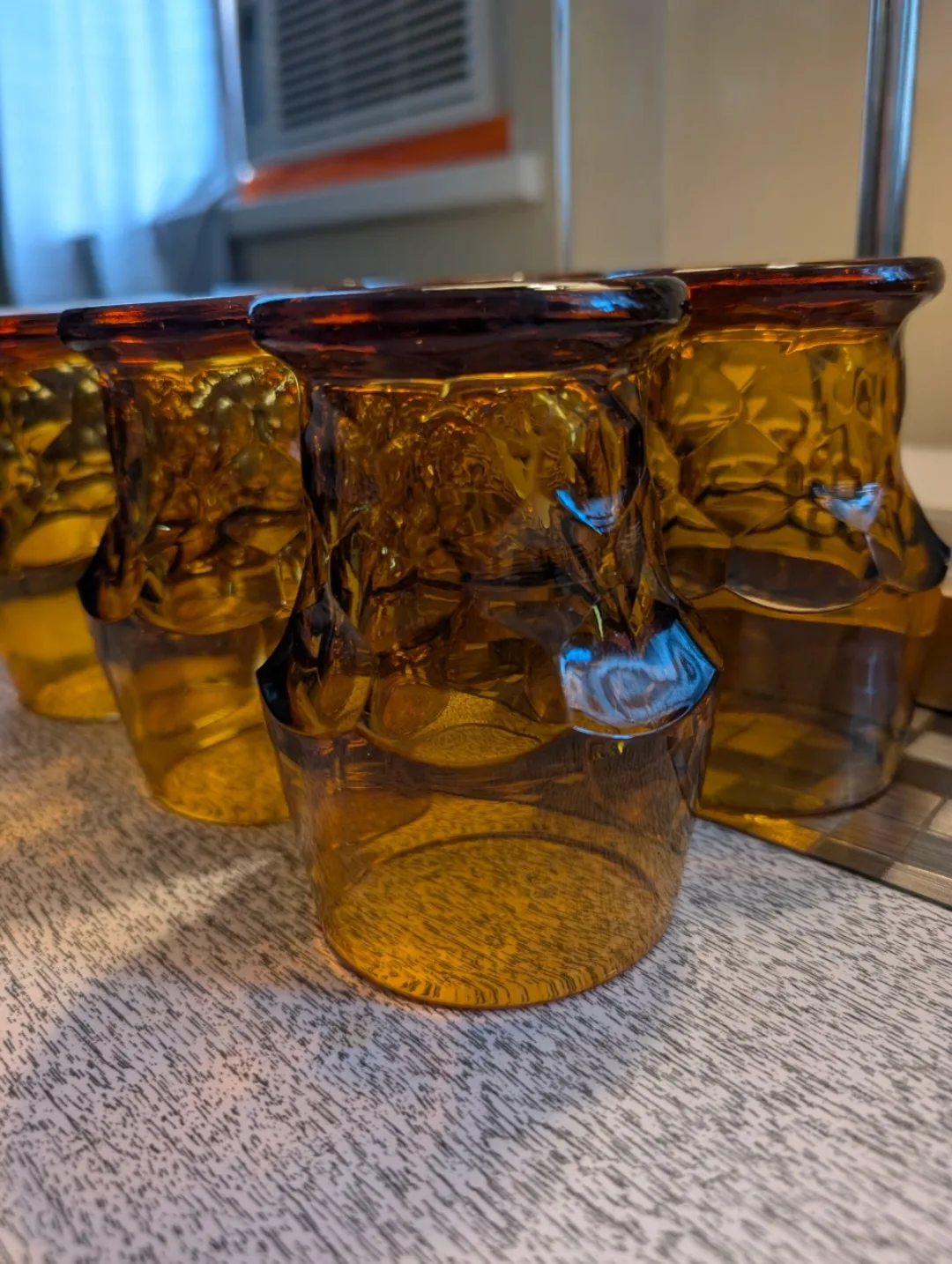 Vintage Set of 6 Amber honeycomb whiskey glasses image indicator(5)