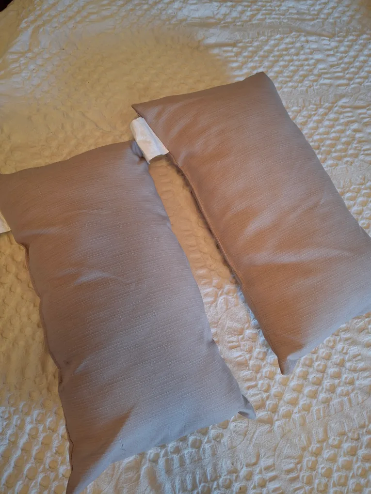 Hometrends Beach Pillows (Set of 2) image indicator(3)