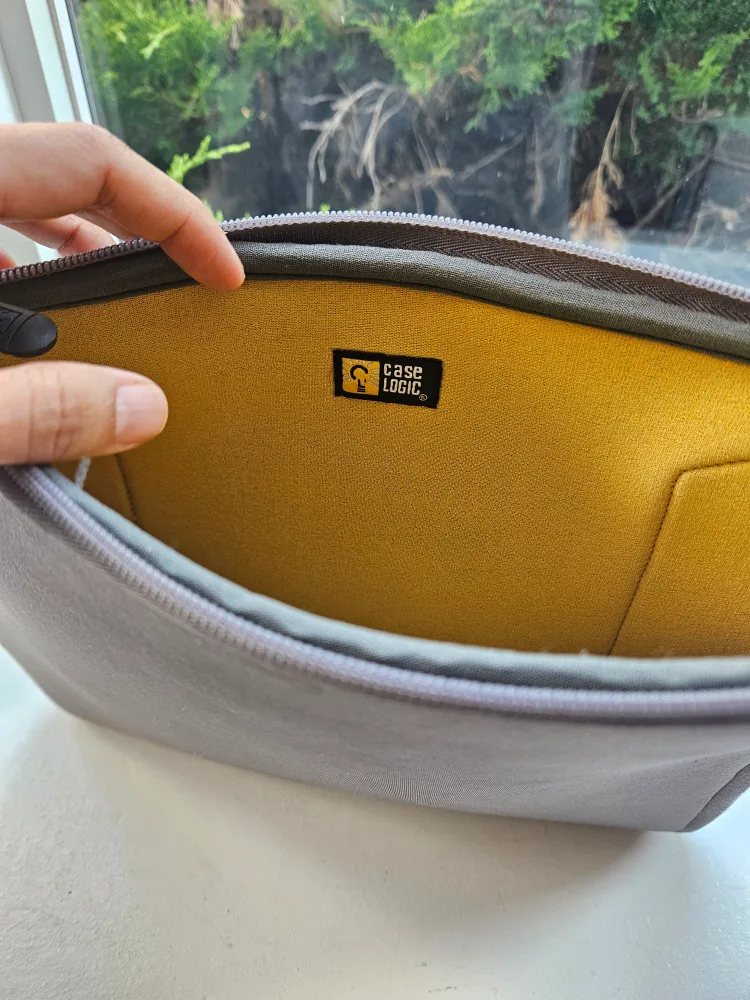 ipad case bag thumbnail