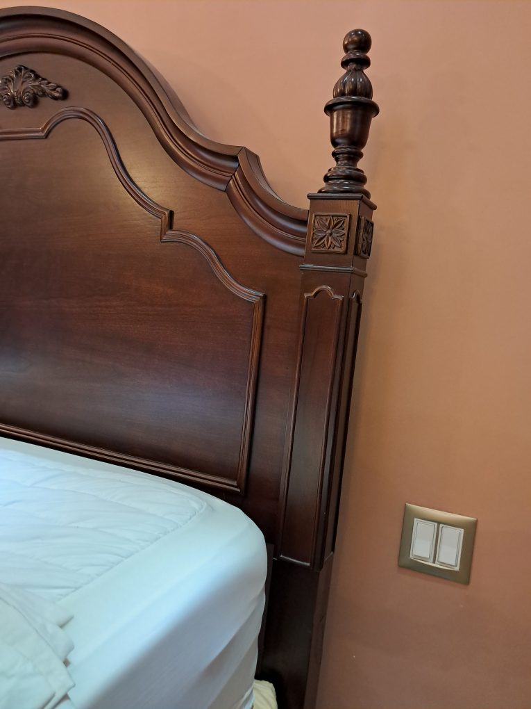 Wooden Headboard - Queen Size - photo 3