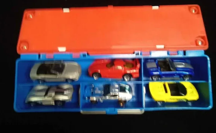 6 Hot Wheels Diecast Cars Collection thumbnail