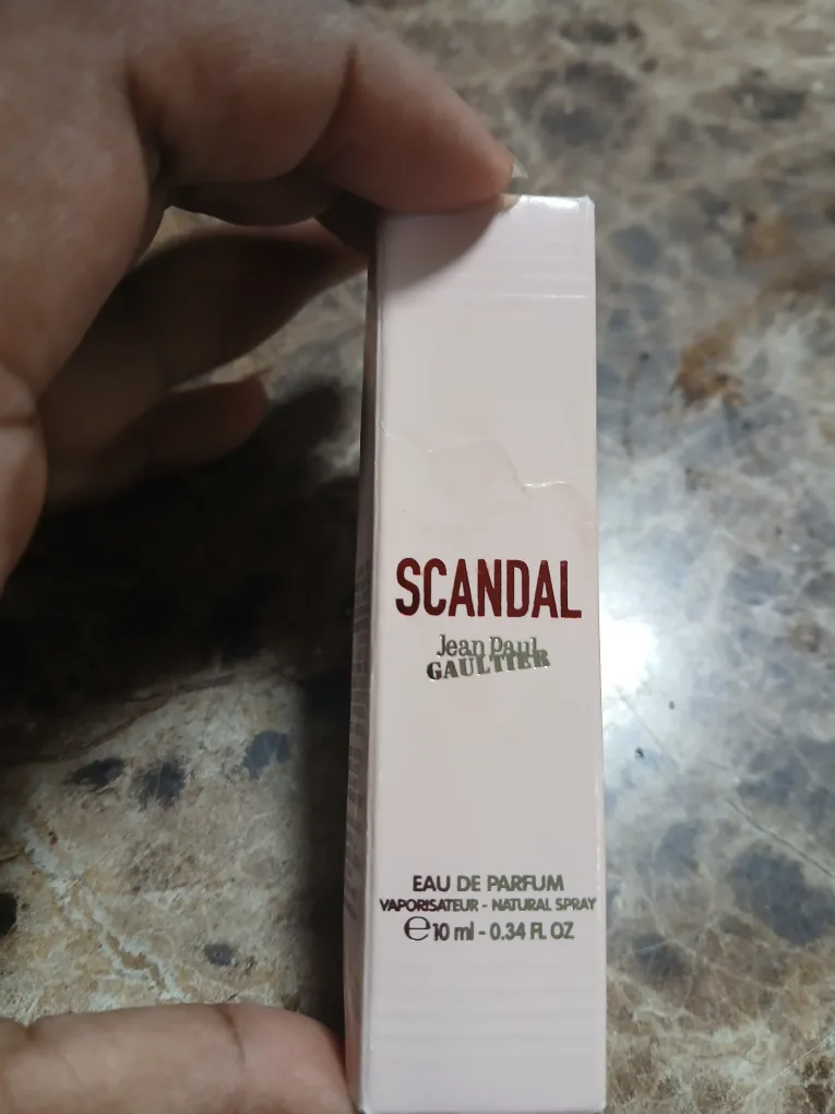 Jean Paul Gaultier Scandal Eau de Parfum 10ml thumbnail