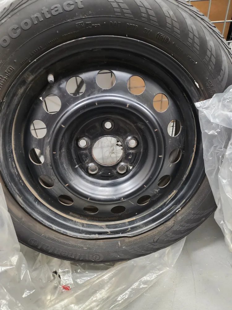 Continental P205/65 R16 Tires - Set of 4 image indicator(6)