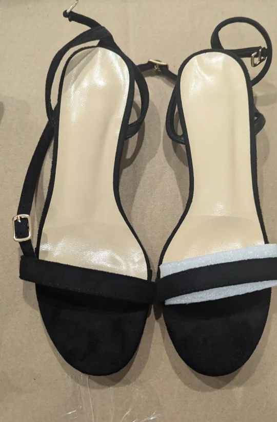 Shein Black Heels - Size 36 thumbnail