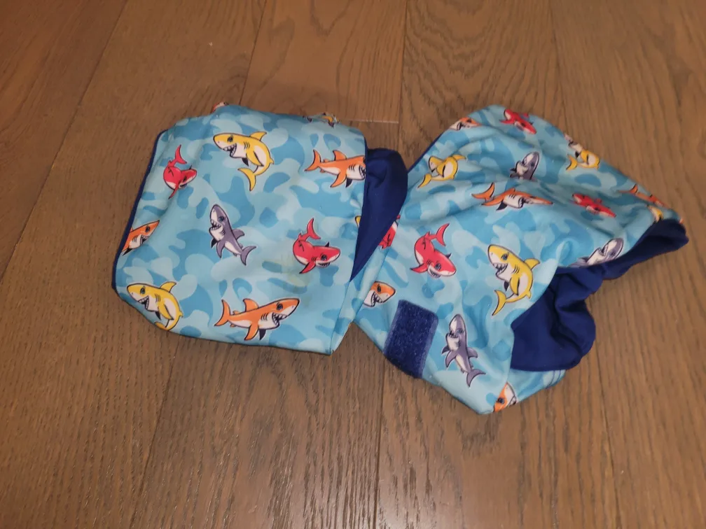 Swim  buoy - Shark Pattern image indicator(2)