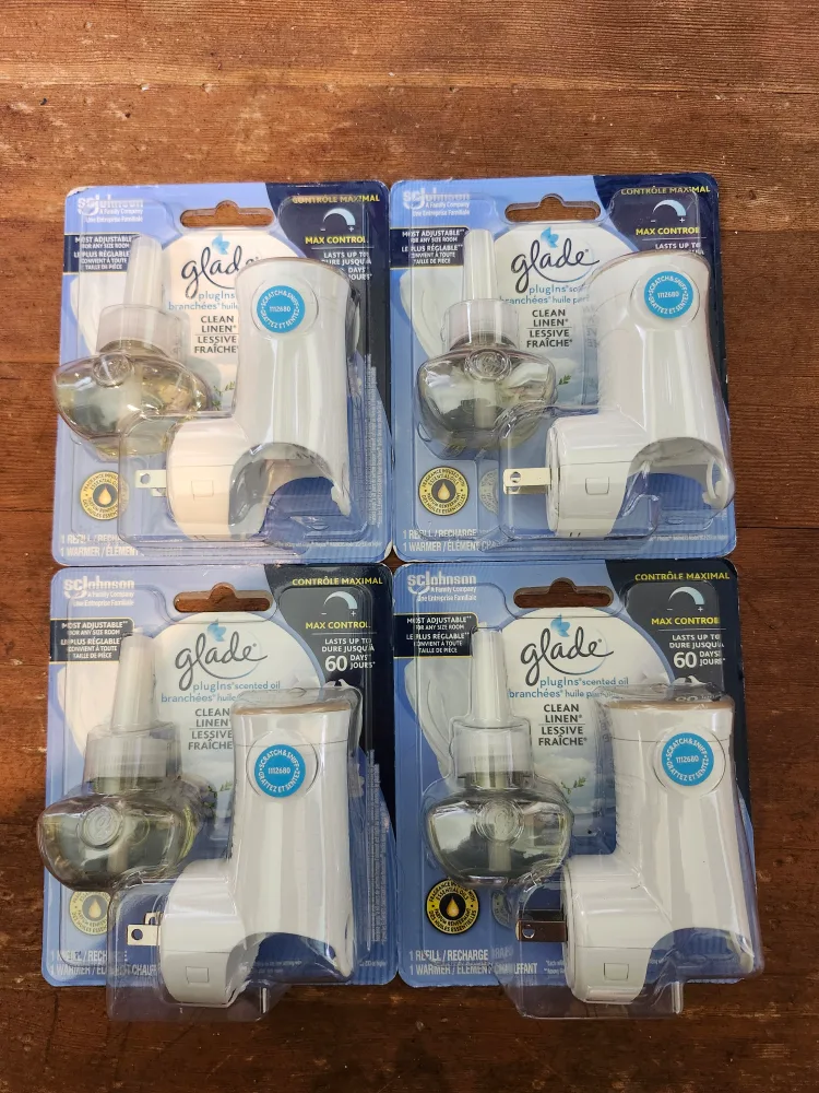 🇨🇦Great deal !!Glade Plugins Clean Linen 4-Pack thumbnail