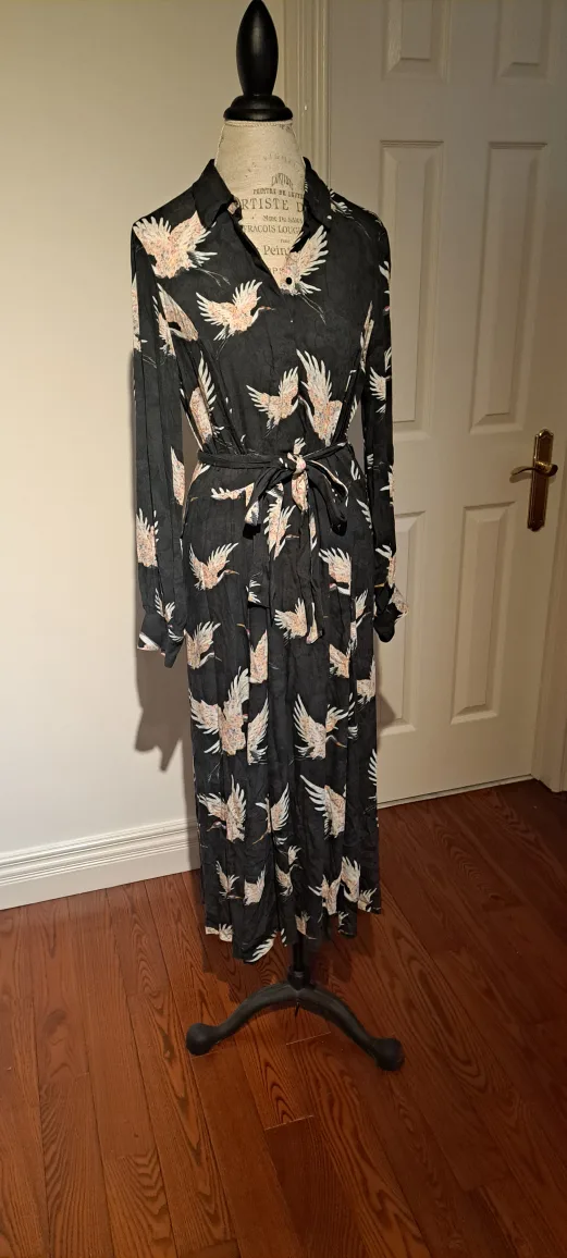 H&M Crane Print Dress thumbnail
