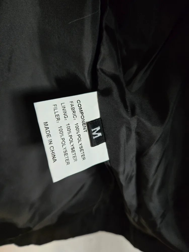 BN Warm lightweight Puffer Style Zip Vest Mens size Medium image indicator(7)