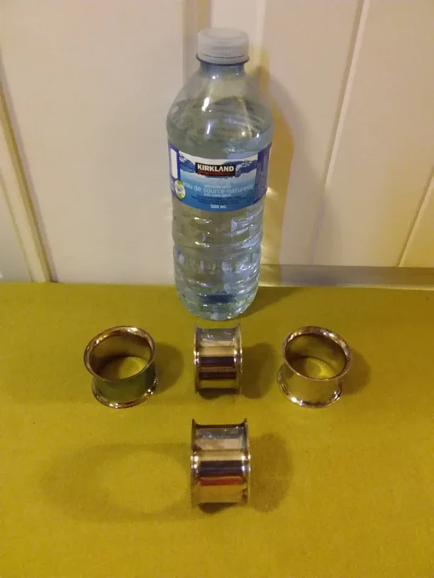 Silver Plated Napkin Rings - Set of (4) 🇨🇦 thumbnail
