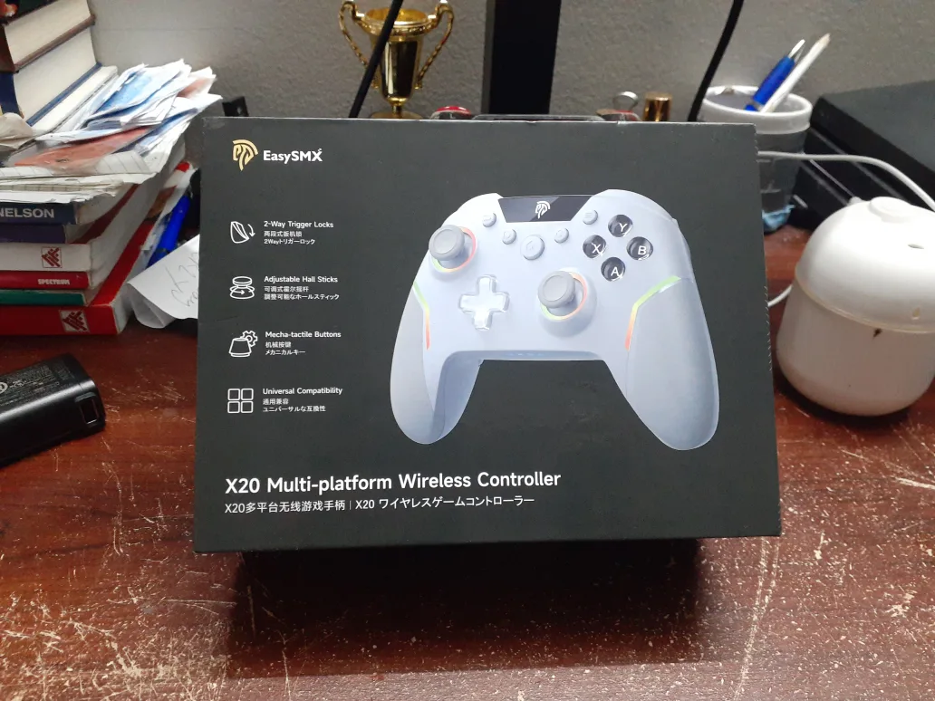 EasySMX X20 Multi-platform Wireless Controller thumbnail