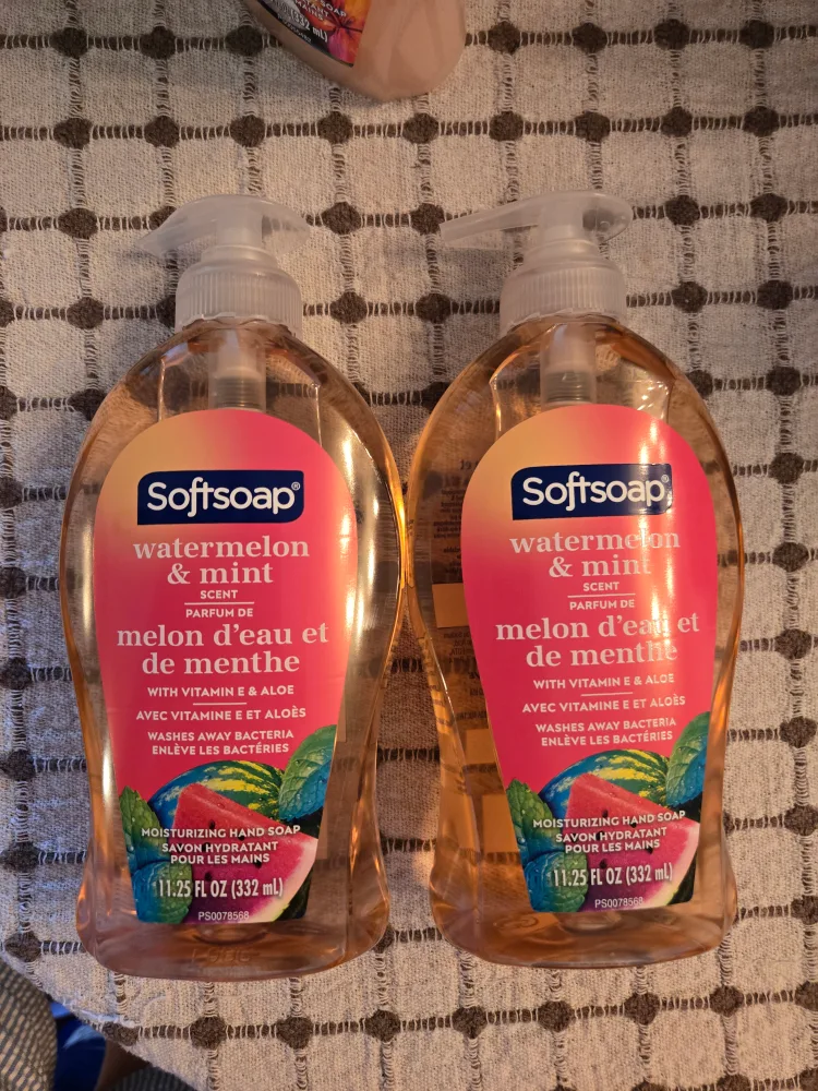 Softsoap Watermelon & Mint Hand Soap thumbnail
