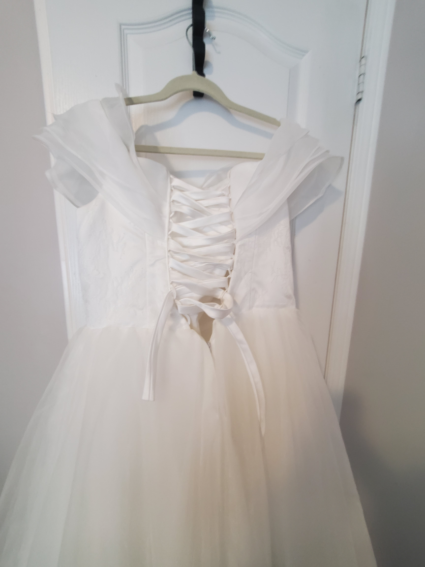 White Wedding Dress with Lace-up Back - photo 2