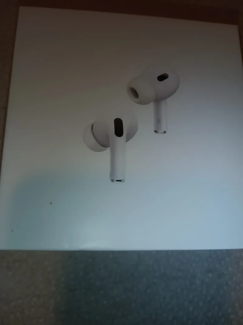 Apple Airpods Pro 2nd Generation with ANC image indicator(2)