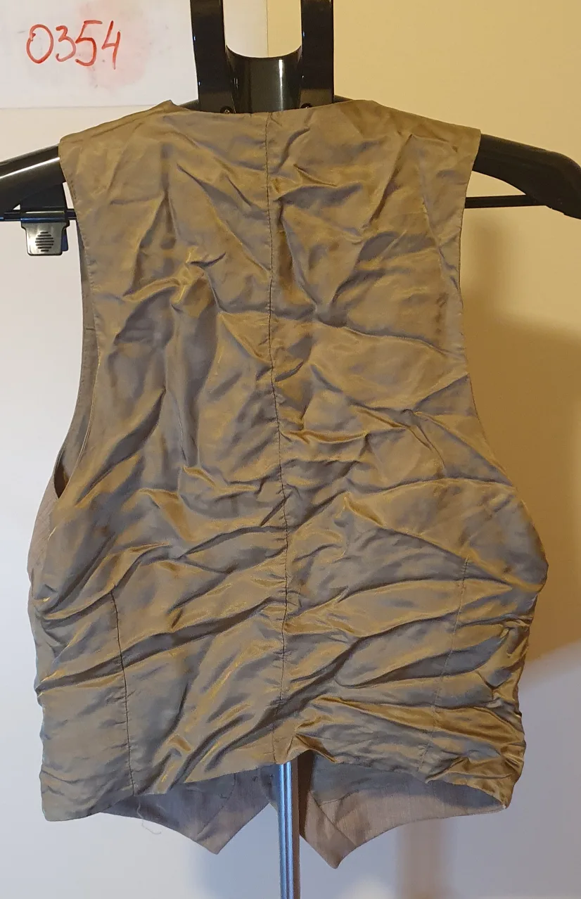 Men's Brown Vest, size M (0354) image indicator(2)