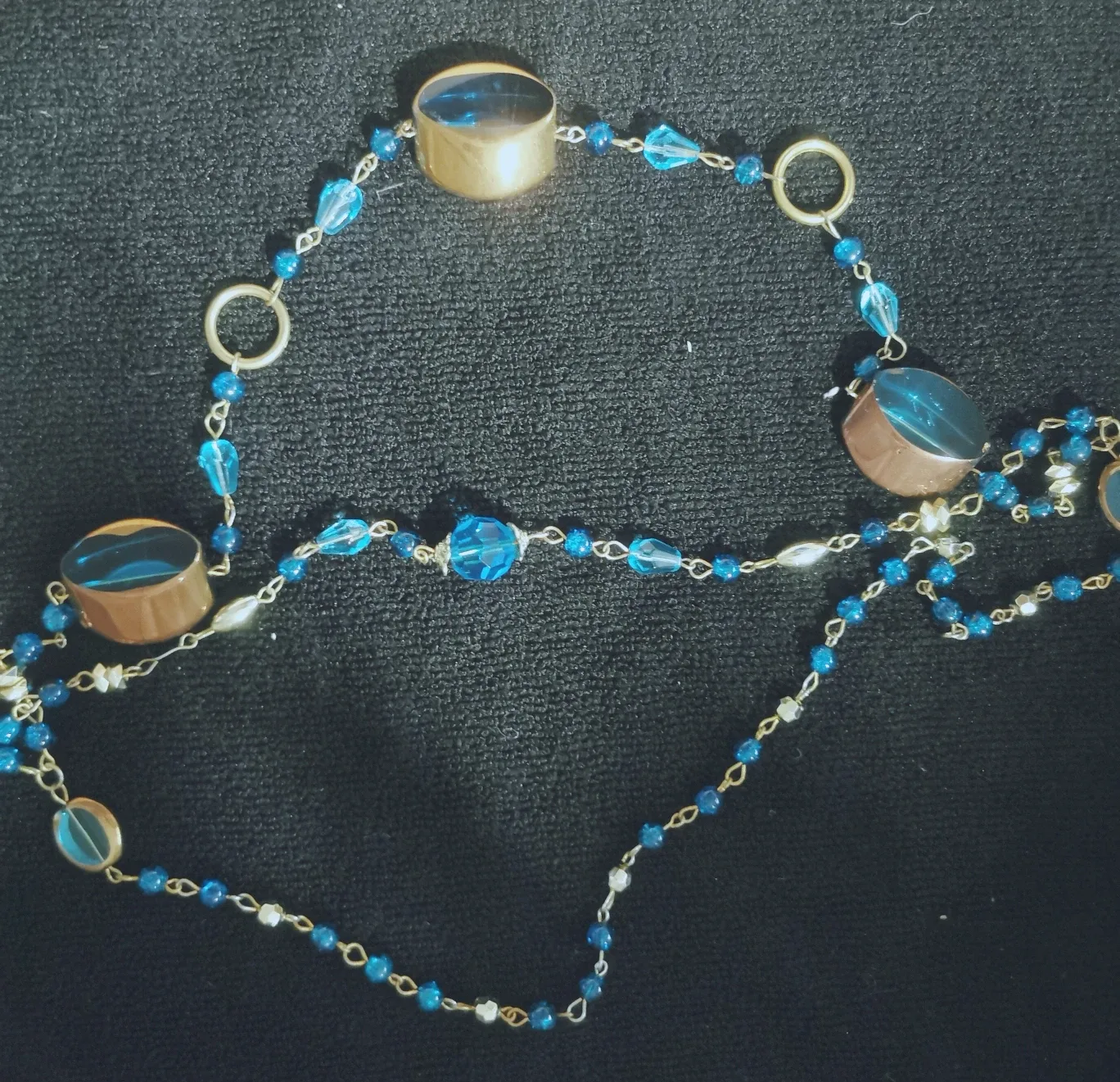 Blue Beaded Necklace image indicator(2)
