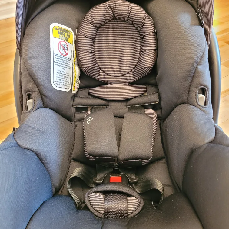 Maxi-Cosi Mico Max 30 Infant Car Seat thumbnail