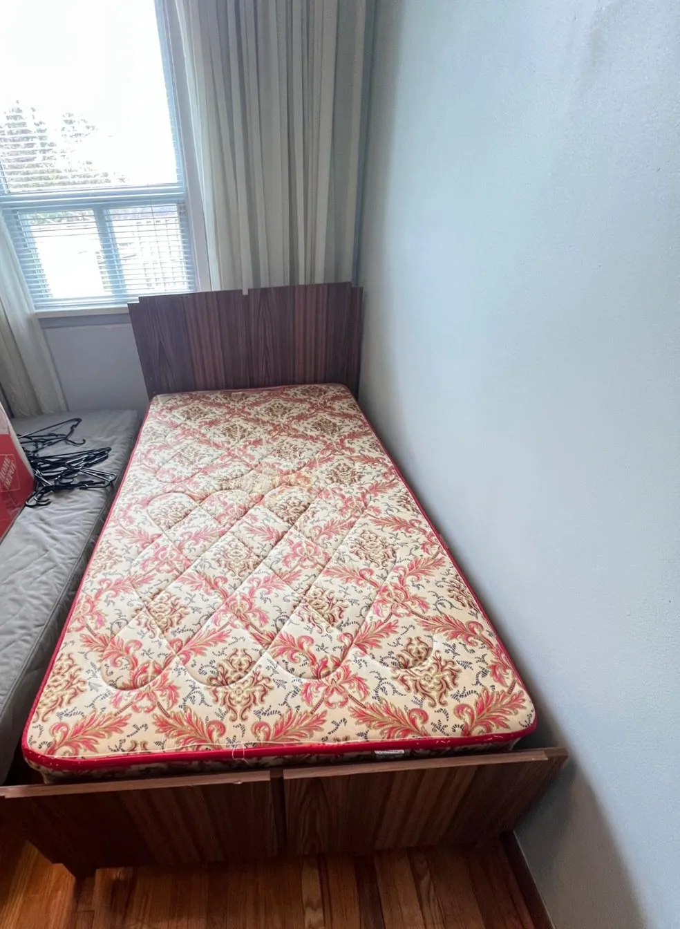 Mattress thumbnail