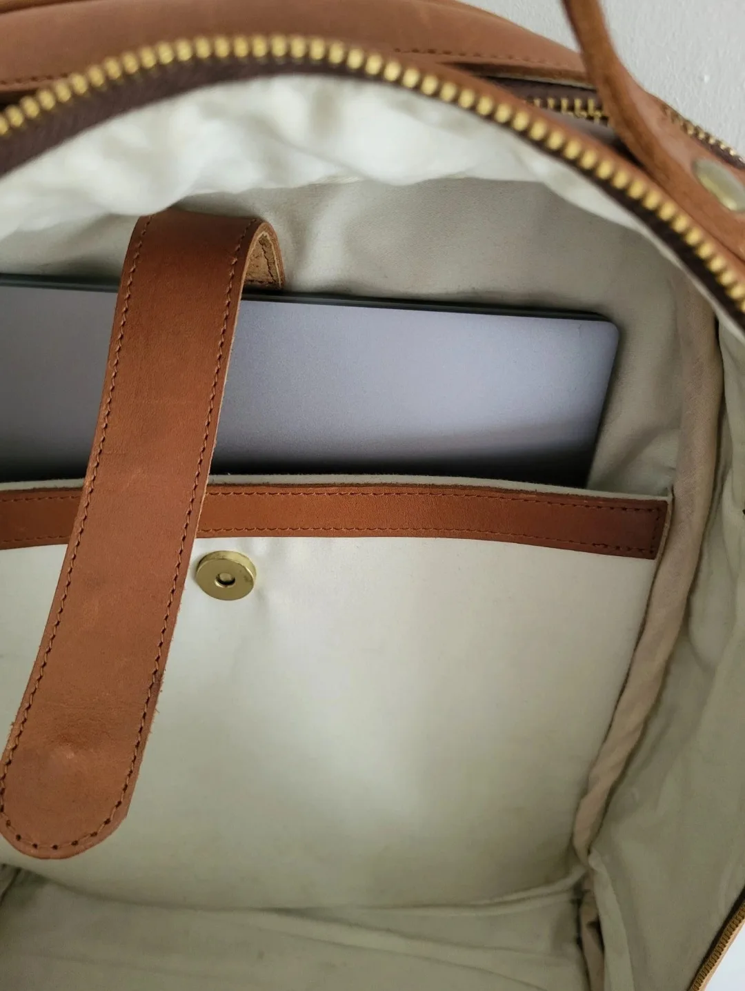 100% Genuine Leather Backpack - Made in Canada image indicator(6)