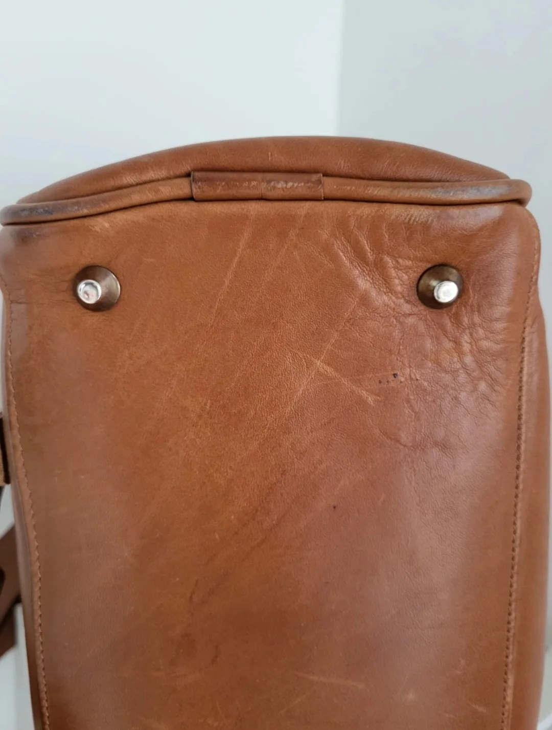 100% Genuine Leather Backpack - Made in Canada image indicator(9)