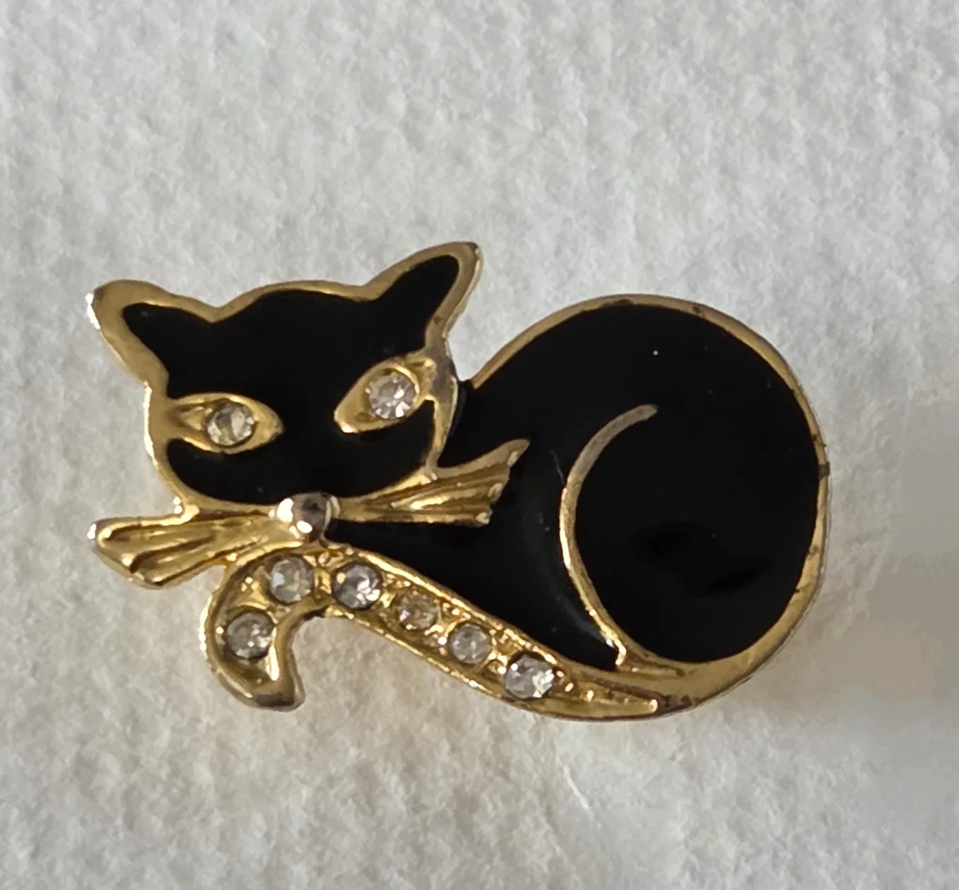 Vintage Black Cat Gold Tone Rhinestone Pin thumbnail