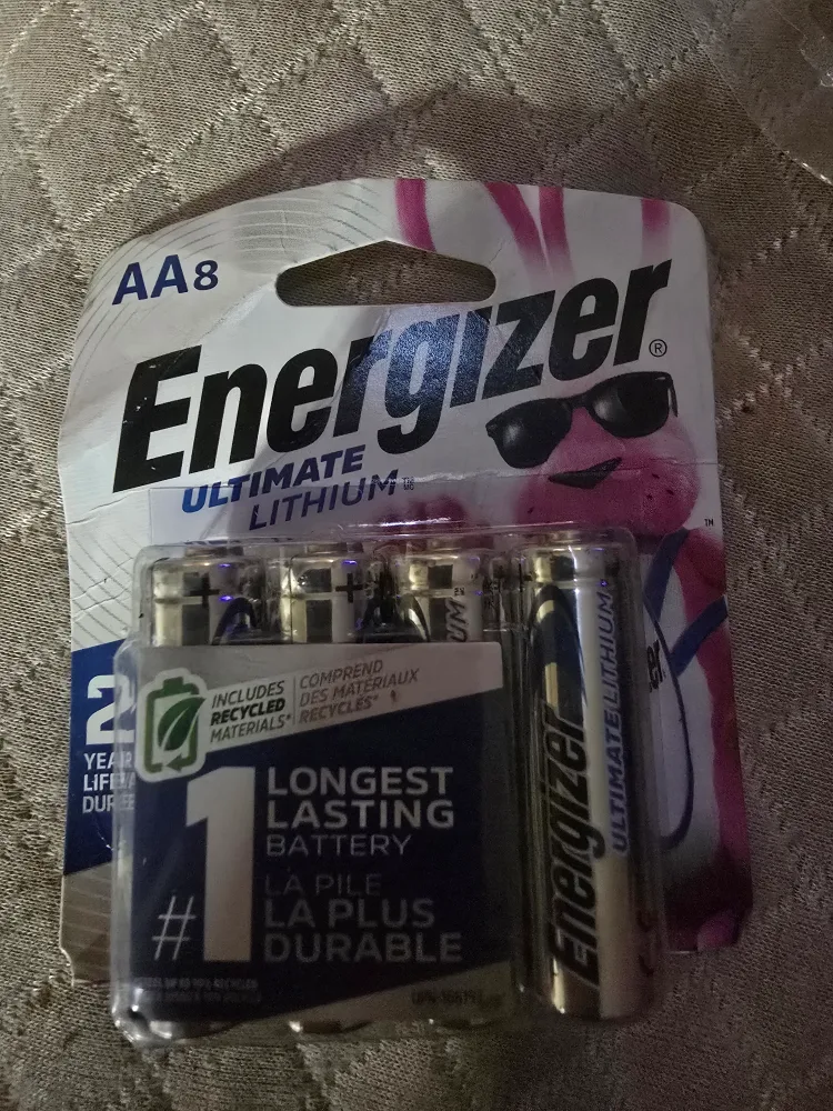 Energizer Ultimate Lithium AA8 Batteries thumbnail