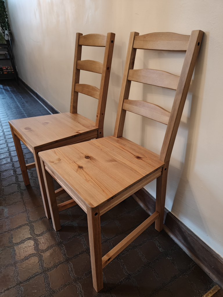 2 ikea dining chairs - photo 2