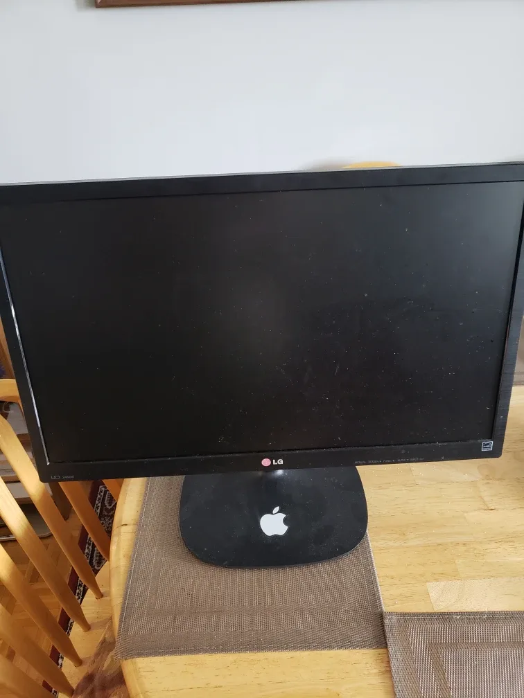 LED Monitor 🇨🇦 thumbnail