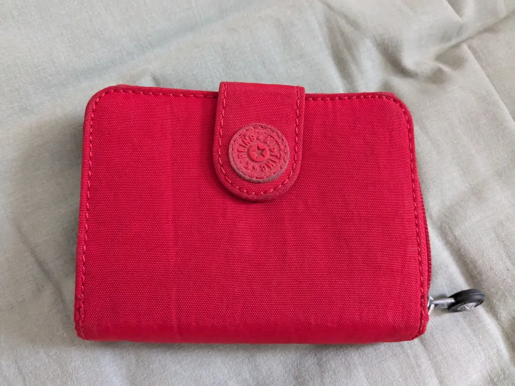 Kipling Red Wallet thumbnail