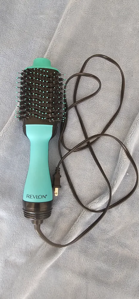 Revlon One-Step Hair Dryer & Volumizer Hot Air Brush thumbnail