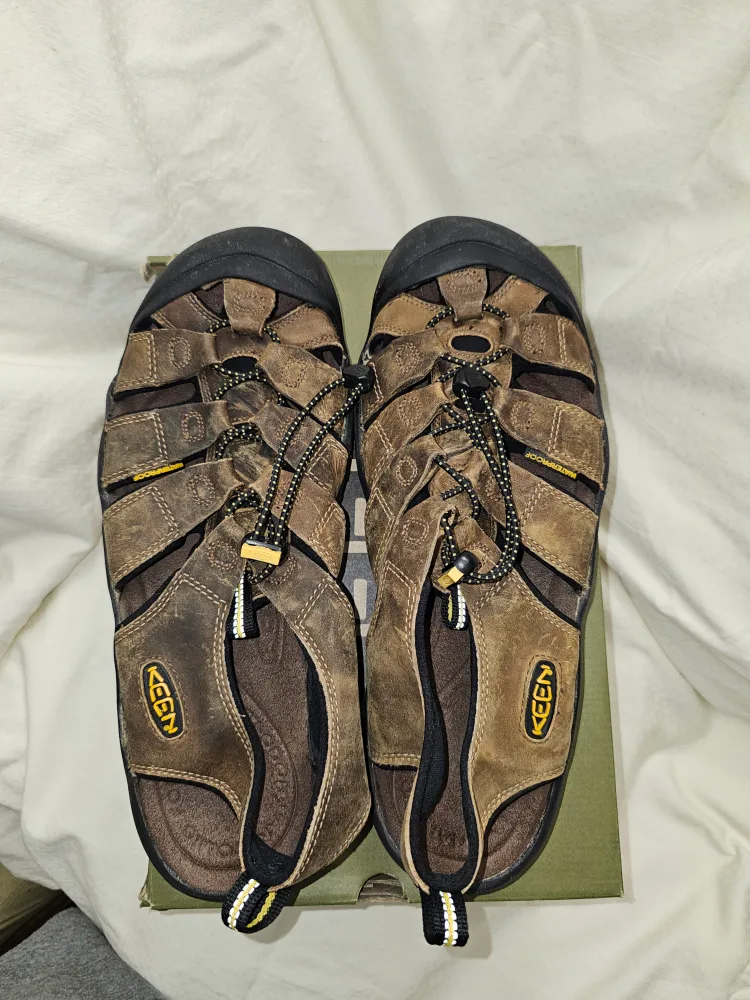 NEW KEEN Men's Fisherman Sandals thumbnail