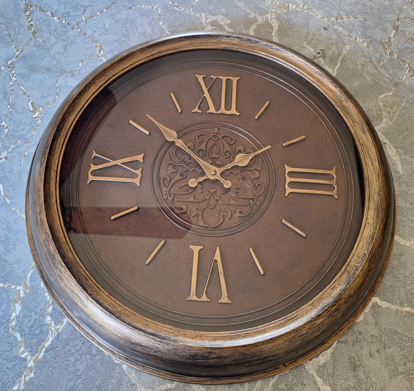 Wall Clock 18" thumbnail