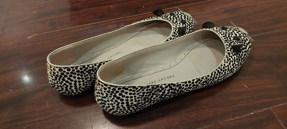 Marc by Marc Jacobs Mouse Flats, Size 6 image indicator(2)