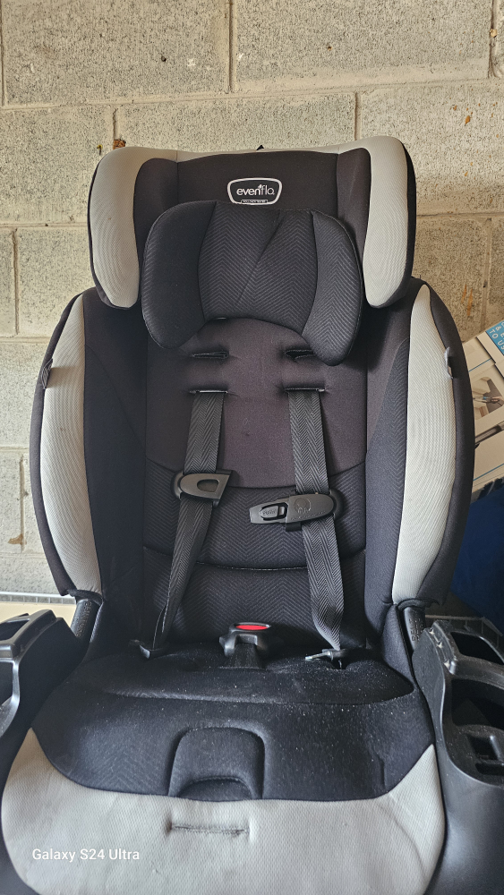 Evenflo Car Seat
