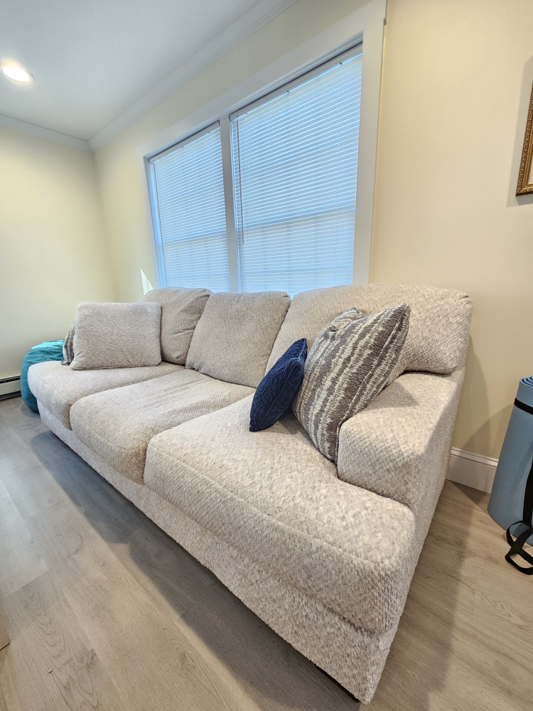Brebryan 3-seat sofa In Flannel - photo 2