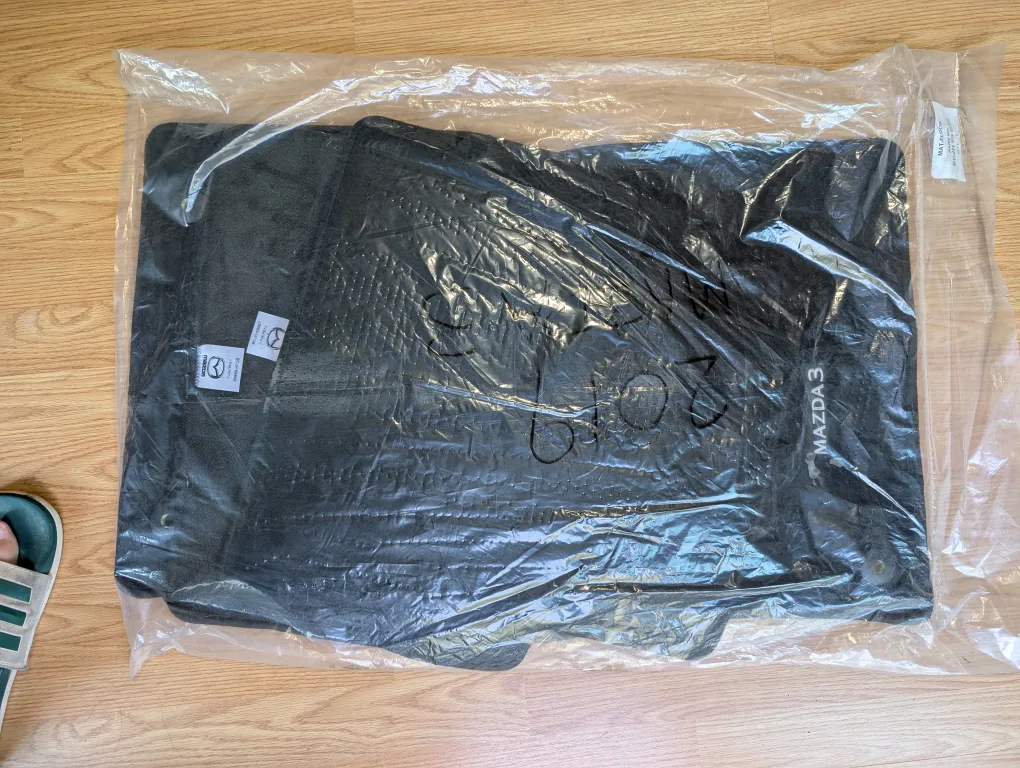 New Mazda 3 Floor Mats thumbnail